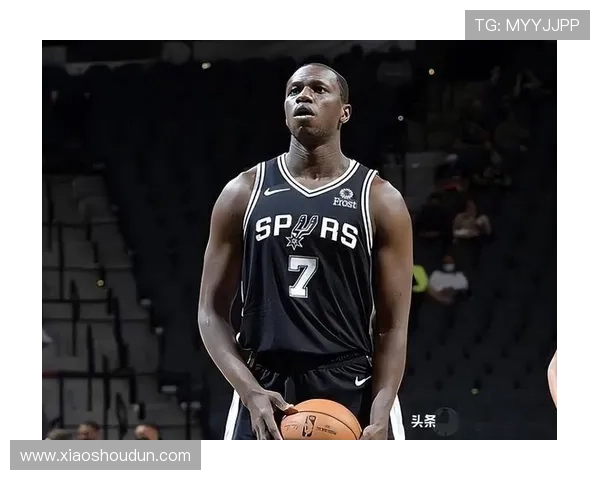 马刺主场再现强势表现送灰熊五连败球队陷入持续低迷泥潭深陷困境中