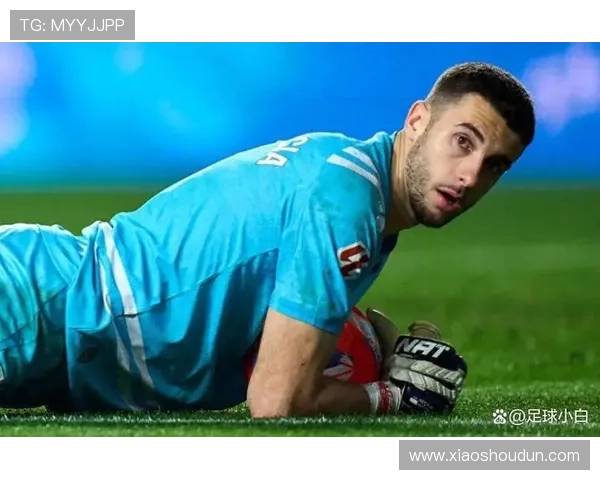 加西亚赛场表现出色收获12分感谢父亲的支持与鼓励希望他为我感到骄傲